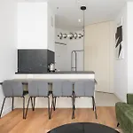 Apartment Port Praski Superior By Bookinghost *